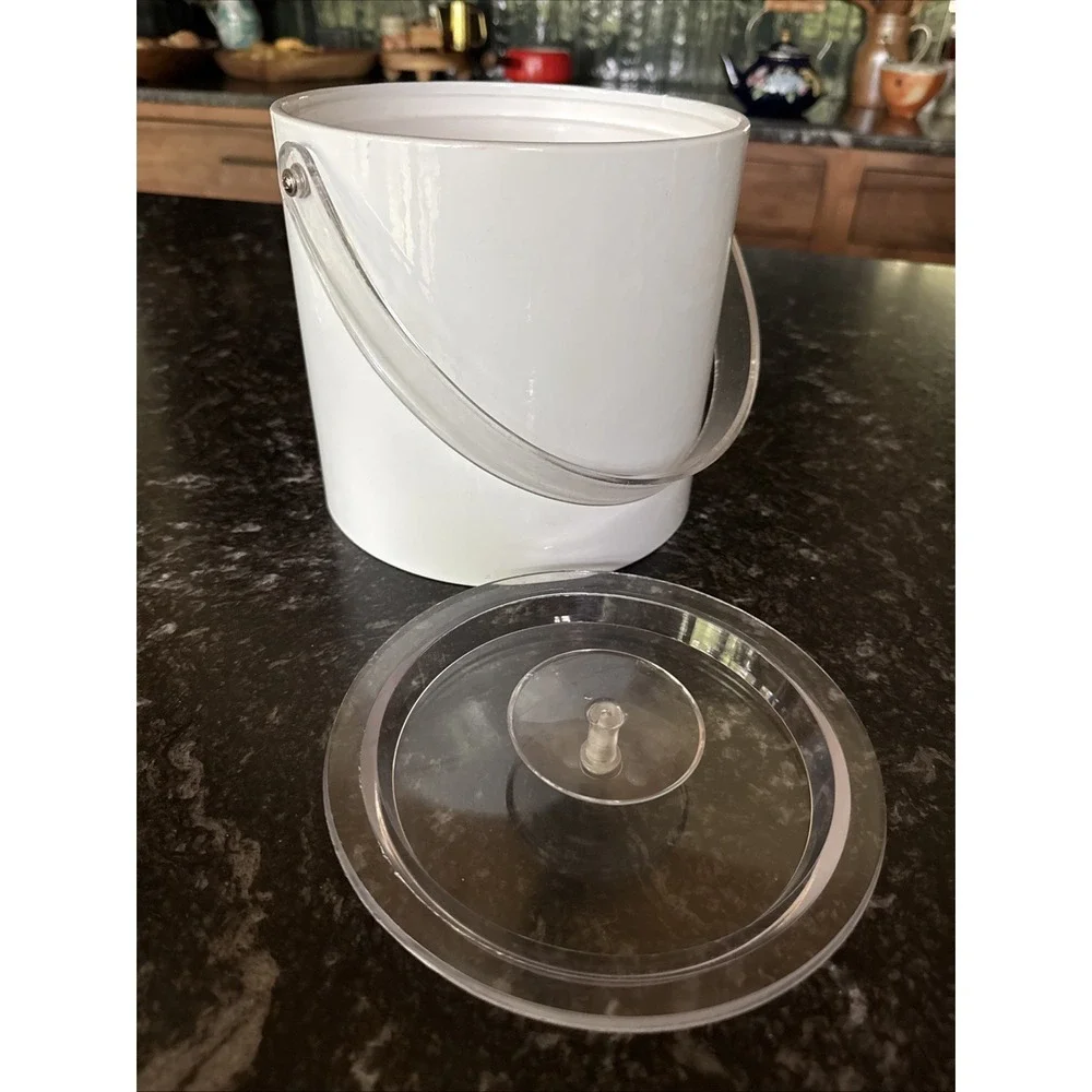 Georges Briard White Ice Bucket - MCM Mod Space Age Lucite Handle VTG